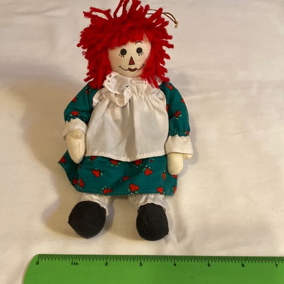 Cute Stuffed Raggedy Ann - Picture 1 of 3